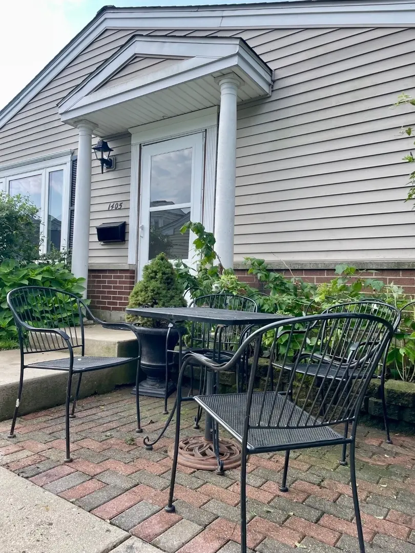 1405 COVE DR #203A, Prospect Heights, IL 60070