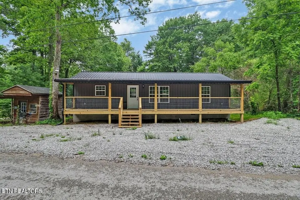 116 Joe Voiles Rd #1, Jamestown, TN 38556