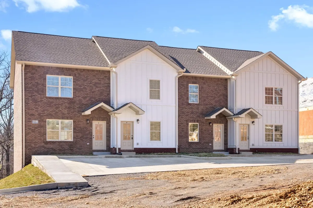 500 Peachers Mill Rd #A4, Clarksville, TN 37042