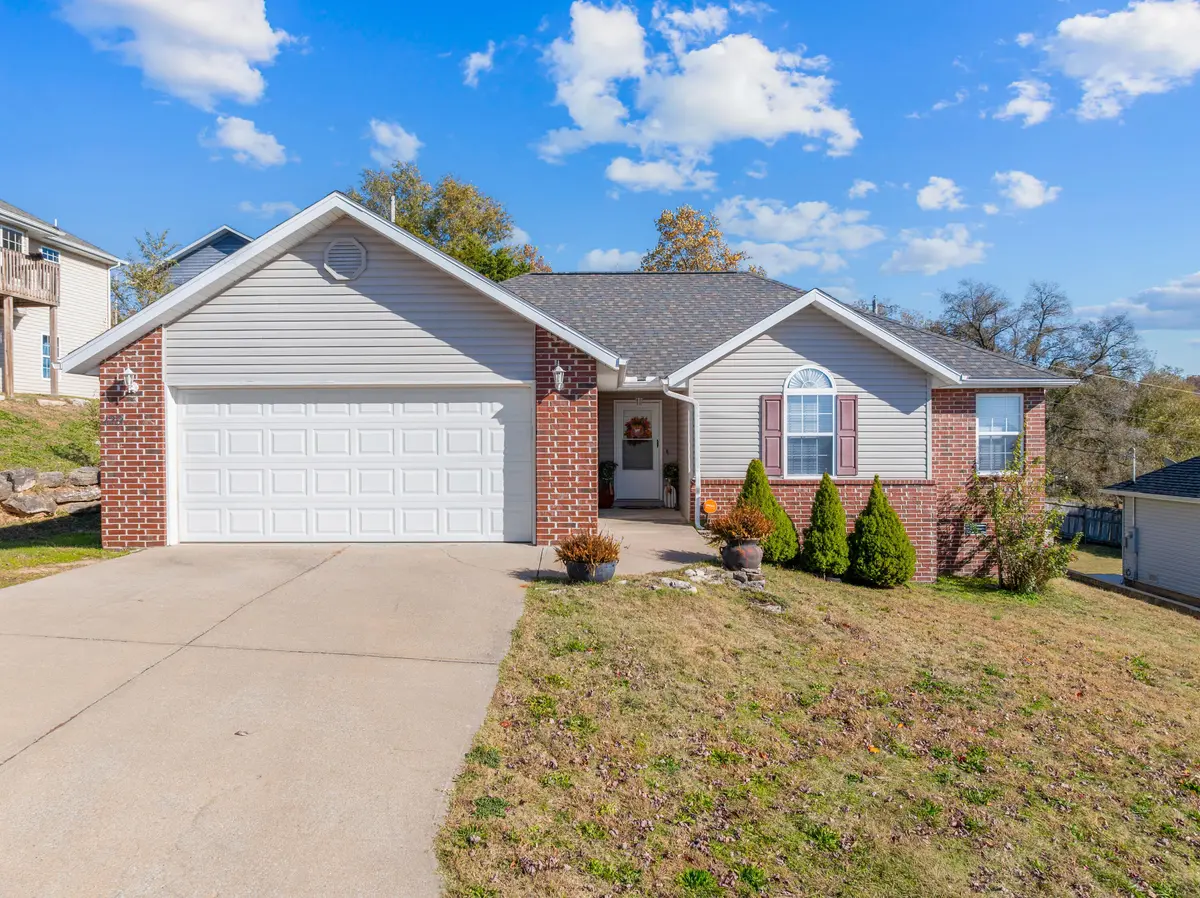 129 Joseph Way, Hollister, MO 65672