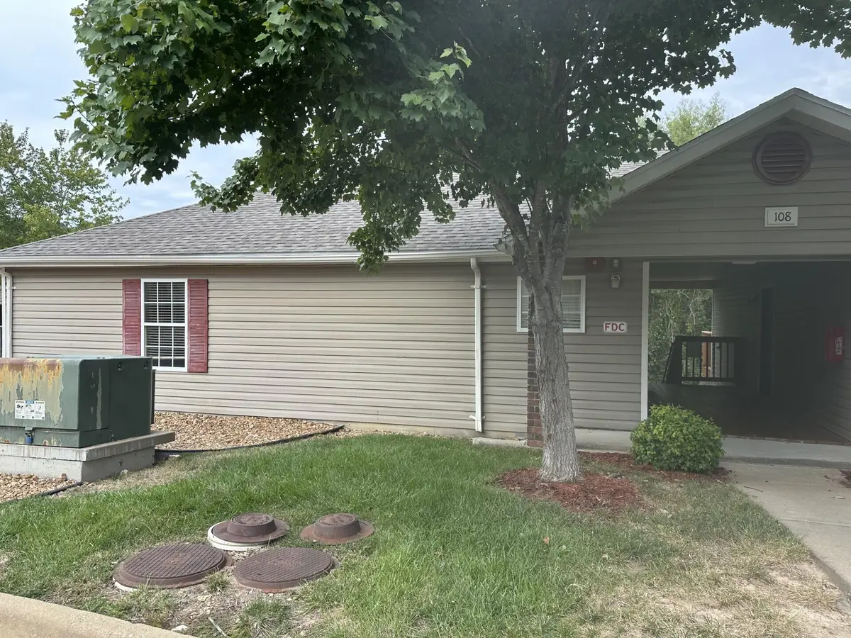 108 Garden Circle #1, Branson, MO 65616