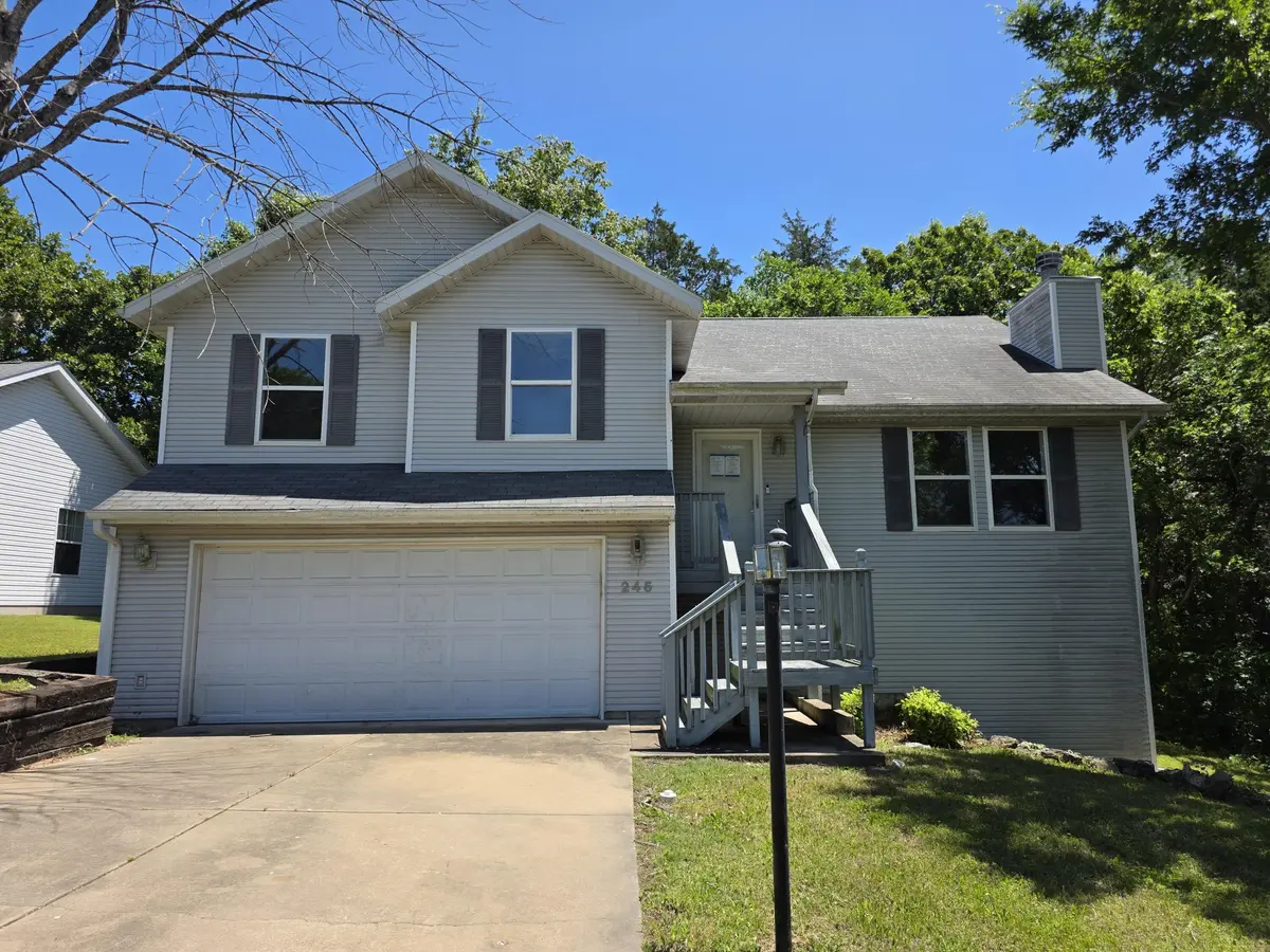 245 Pickett Ridge, Kirbyville, MO 65679