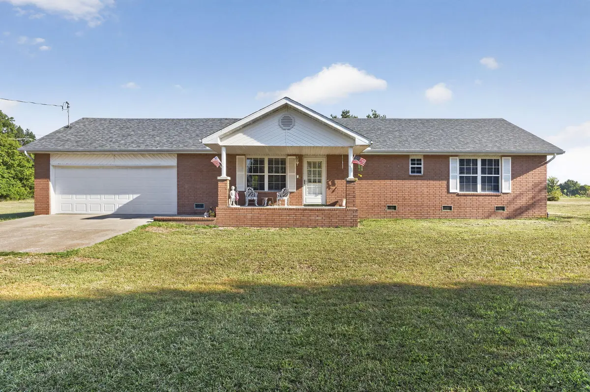 11175 W Farm Road 36, Walnut Grove, MO 65770