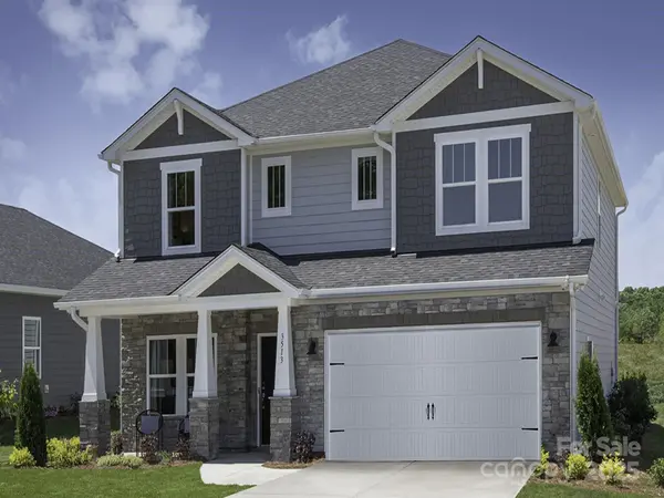 135 Satchel CT, Mooresville, NC 28115