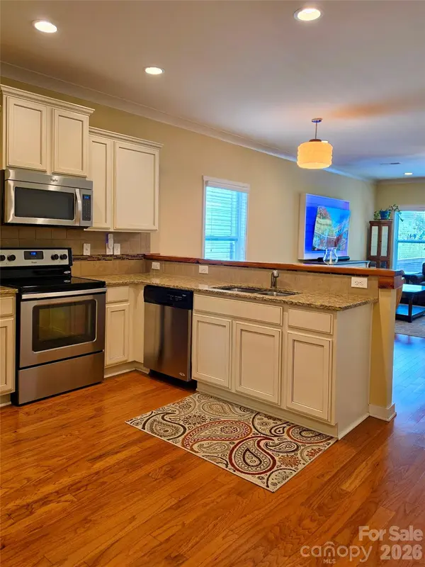 5227 Crystal Lakes DR, Rock Hill, SC 29732