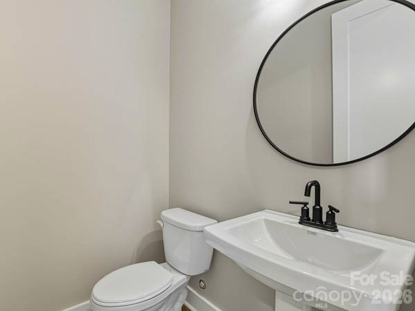 118 Chapel Crossing LN #10, Weaverville, NC 28787