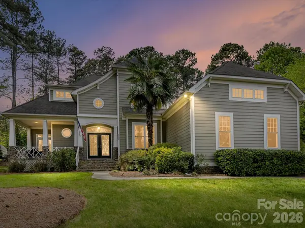 112 Misty Meadows CT, Mooresville, NC 28117