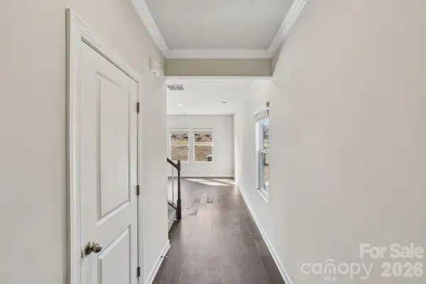 5040 Poplin VLY, Cherryville, NC 28021