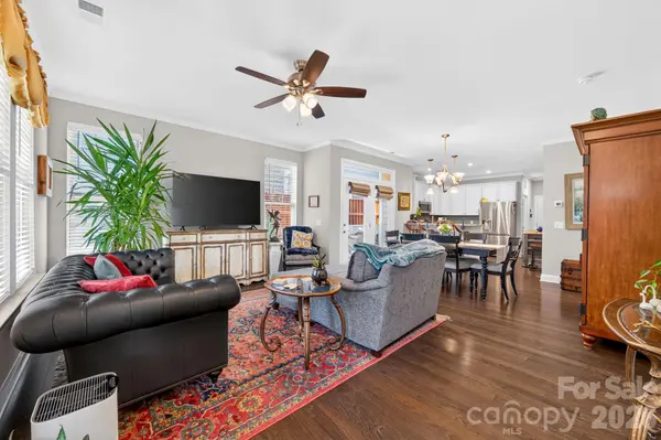 116 Keats ALY, Cramerton, NC 28032