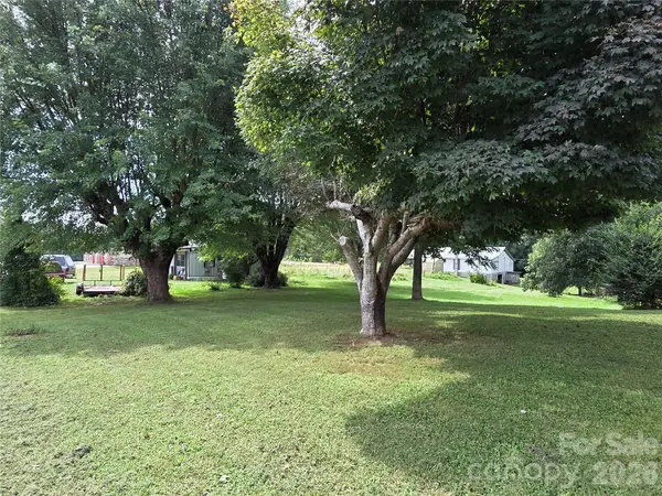 1743 Baber RD, Rutherfordton, NC 28139