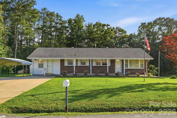 112 Brookside DR, Union, SC 29379