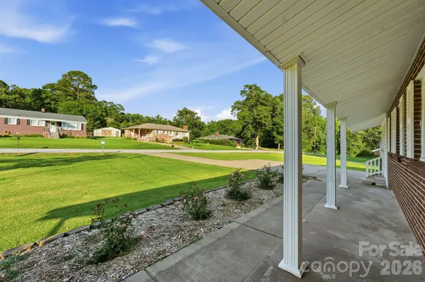 112 Brookside DR, Union, SC 29379