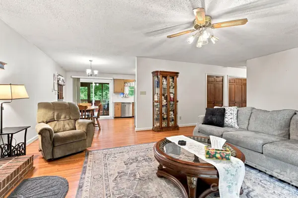 213 Hamilton RD, Troutman, NC 28166