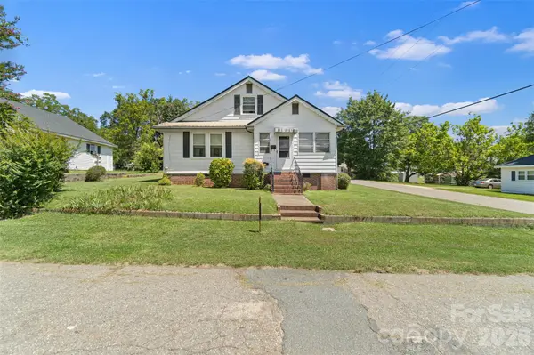 665 Cherry ST, Wadesboro, NC 28170