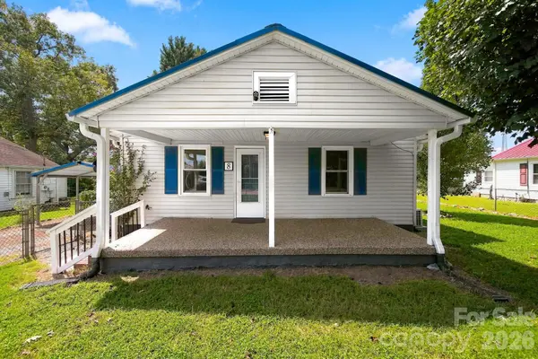8 Crescent ST, Granite Falls, NC 28630