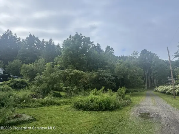 Spruce DR, Ransom Township, PA 18411