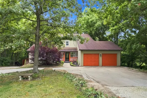 15421 Kansas AVE, Basehor, KS 66007