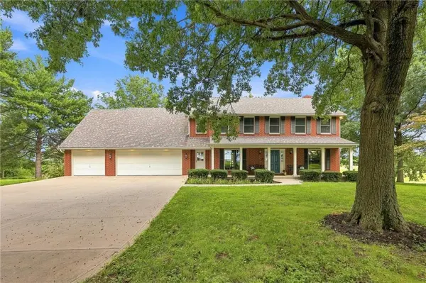 10423 Ridgeview AVE, Liberty, MO 64068