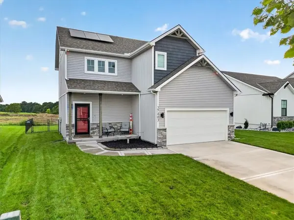 27403 E Cedar Grove DR, Lee's Summit, MO 64086