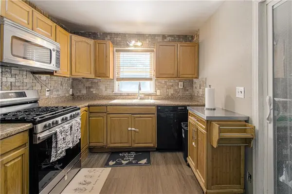 6515 Garfield DR, Kansas City, KS 66102