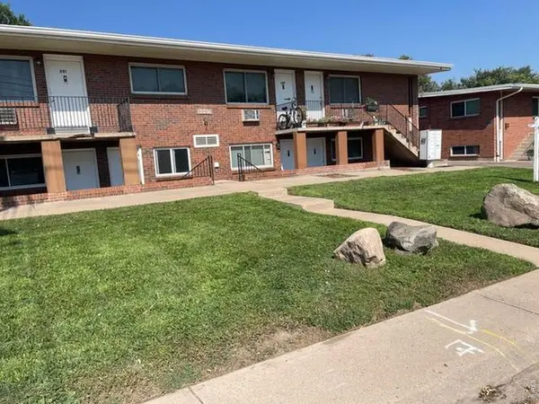 5331 S Delaware, Littleton, CO 80120