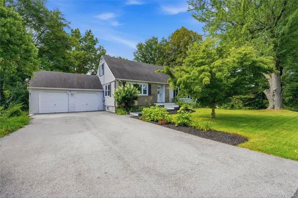 16 Gabriety RD, Highland, NY 12528