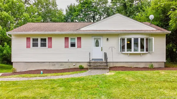 43 Lancer DR, Newburgh, NY 12550