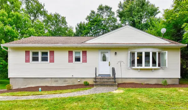 43 Lancer DR, Newburgh, NY 12550