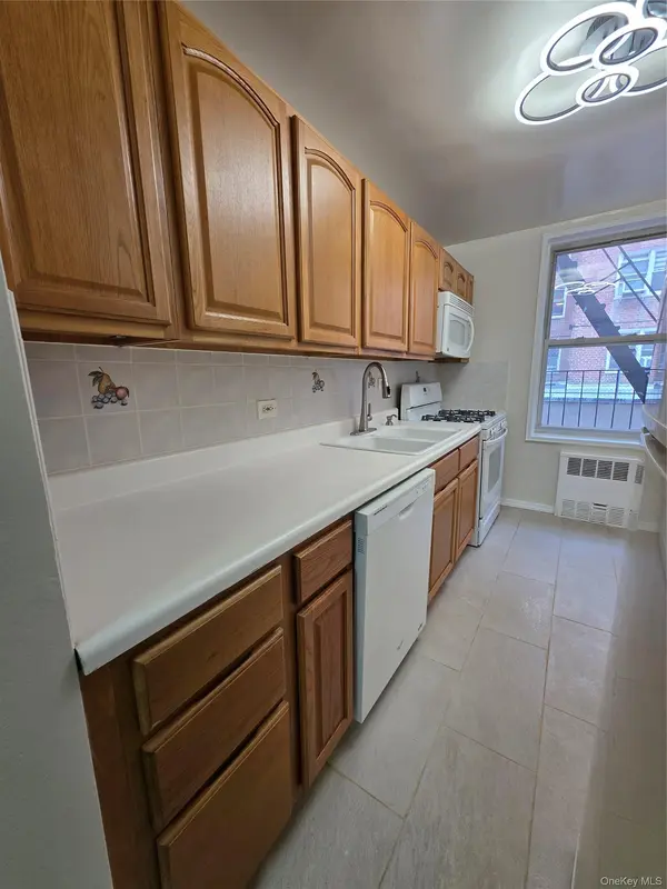 99-44 67th RD, Forest Hills, NY 11375