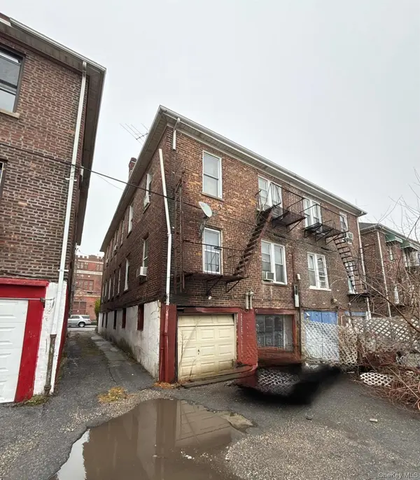 3583 Fish AVE, Bronx, NY 10469