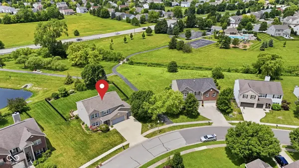 9080 N Falling Waters DR, Mccordsville, IN 46055