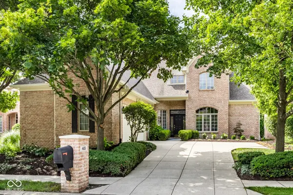 465 McLaren LN, Carmel, IN 46032