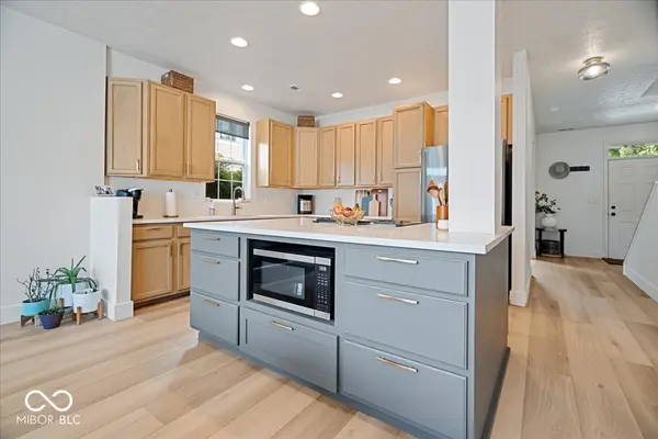 13528 E 131st ST, Fishers, IN 46037