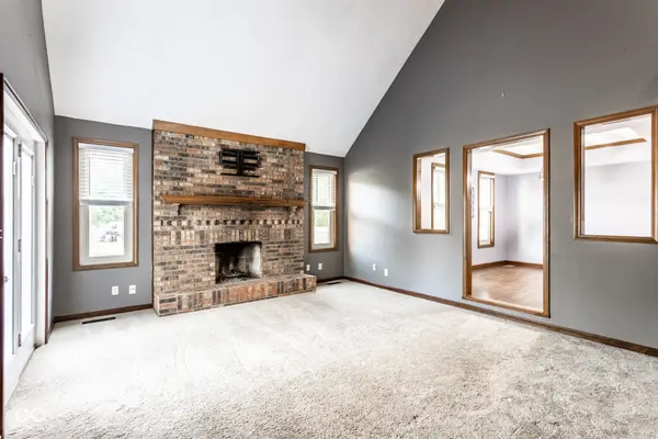 7504 Kilmer LN, Indianapolis, IN 46256