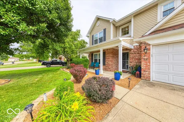 43 Pin Oak CT, Whiteland, IN 46184