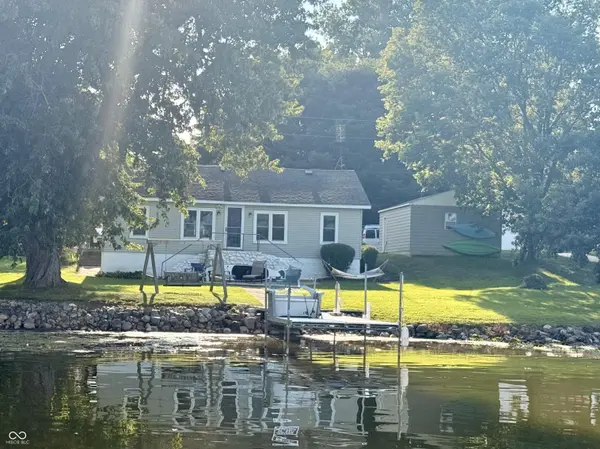 68 Ems R2b LN, Pierceton, IN 46562