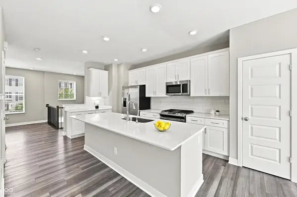 6863 Equality BLVD, Carmel, IN 46033