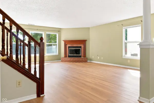 10403 Bicknell CIR, Fishers, IN 46038