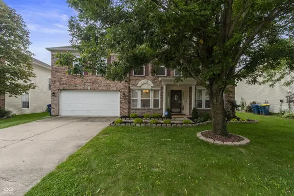 10403 Bicknell CIR, Fishers, IN 46038