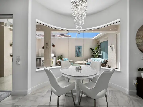 1914 HARBOUR LINKS CIR #10, Longboat Key, FL 34228