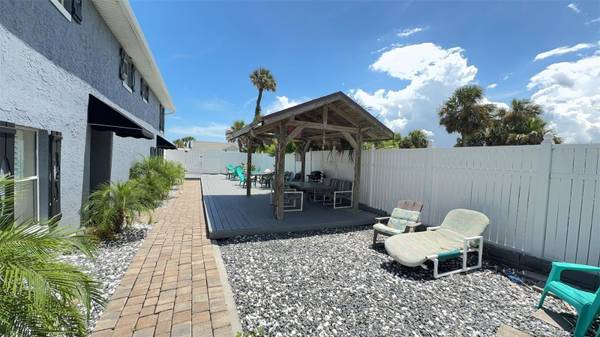 108 5TH ST #1A, Flagler Beach, FL 32136