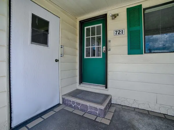 721 SHARON DR, The Villages, FL 32159