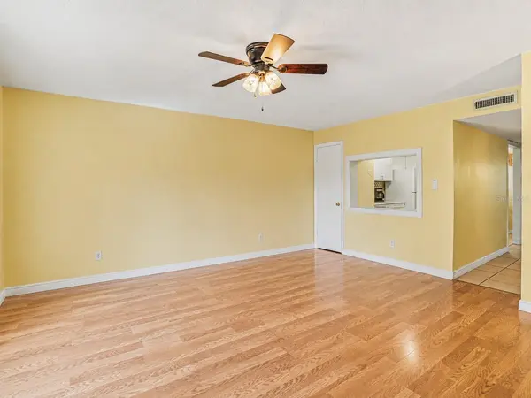 120 GEORGETOWN DR #120, Casselberry, FL 32707