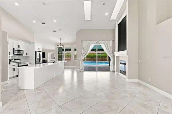 3716 GATLIN PLACE CIR, Orlando, FL 32812
