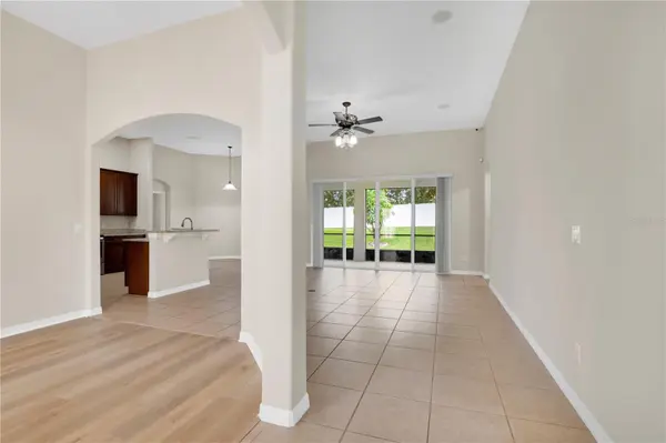 253 BEACON POINTE DR, Ocoee, FL 34761