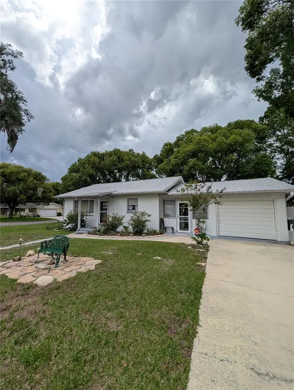 11240 SE 53RD CT, Belleview, FL 34420