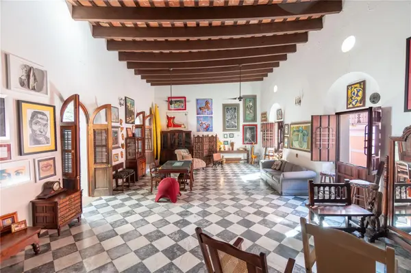 3 CRUZ, San Juan, PR 00901