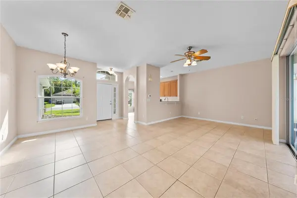 2975 WHITE CEDAR CIR, Kissimmee, FL 34741