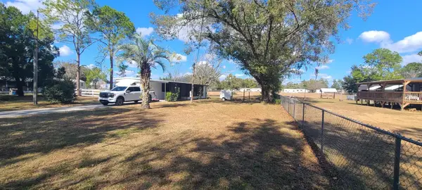 37021 PAULS DR, Zephyrhills, FL 33541