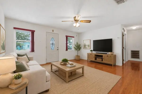 6130 17TH ST, Zephyrhills, FL 33542